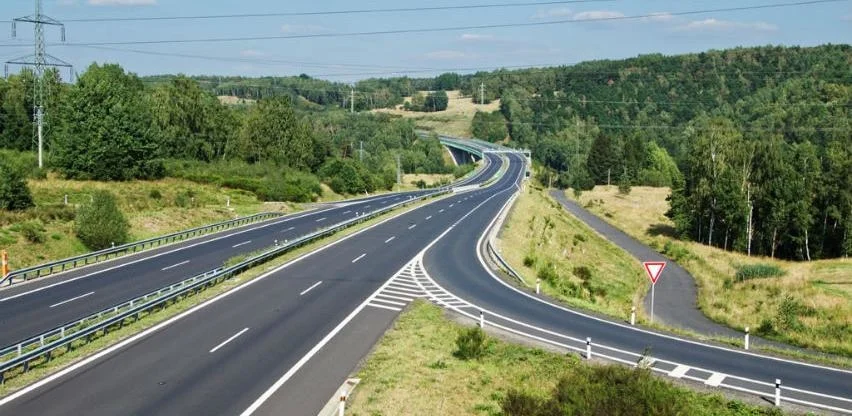 Sprema se gradnja autoputa kroz BiH dugog 103 kilometra, gradit će ga Amerikanci
