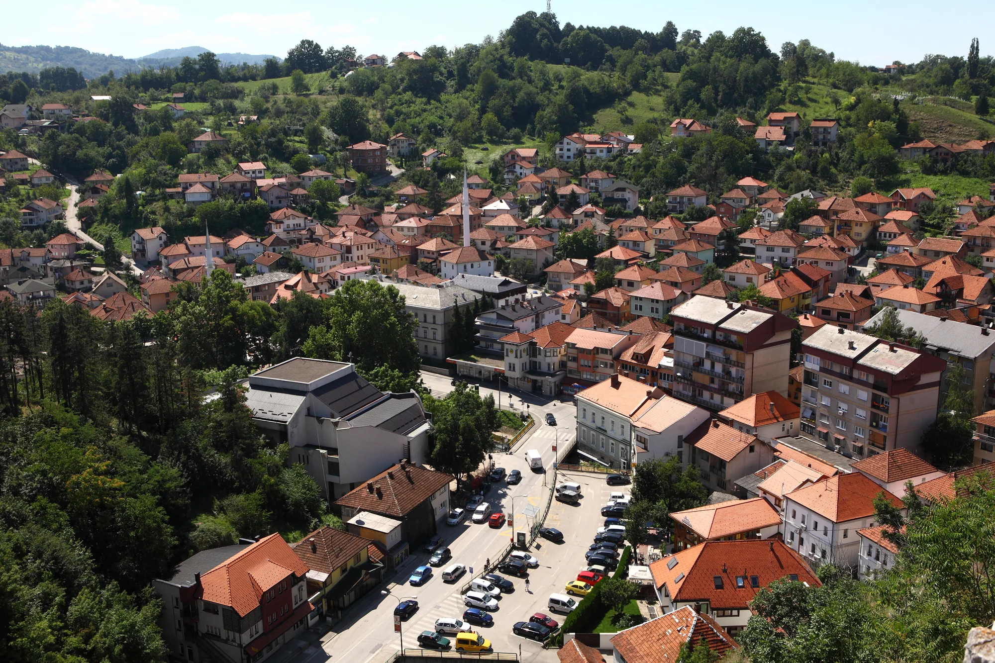 U BiH postoje gradovi „milionera“: Gdje se i kako zarađuje najviše?