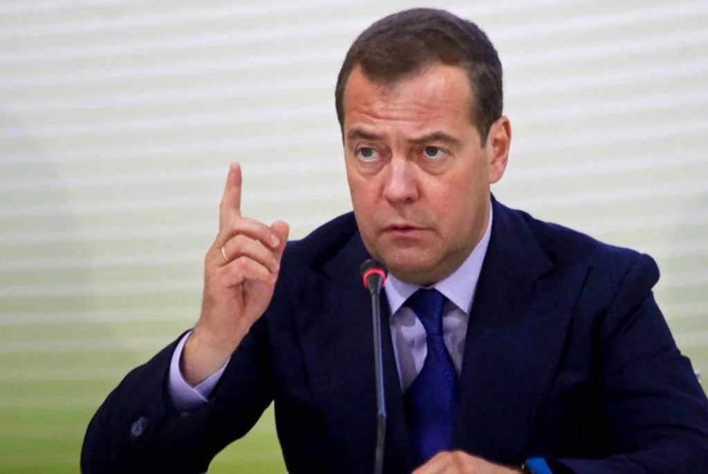 Medvedev ponovo zaprijetio Evropi: Dronovi će i dalje zalaziti u vaše zemlje