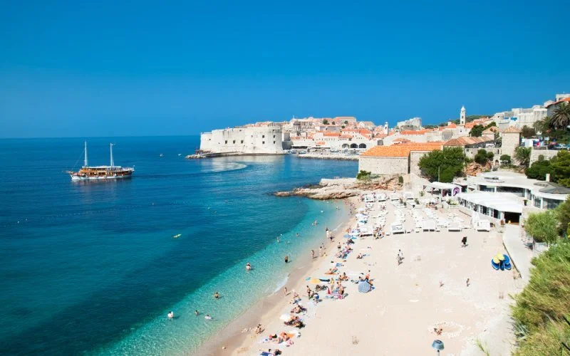 "Turizam u Hrvatskoj je gotov": Peškiri za plažu u Dubrovniku koštaju 200 KM
