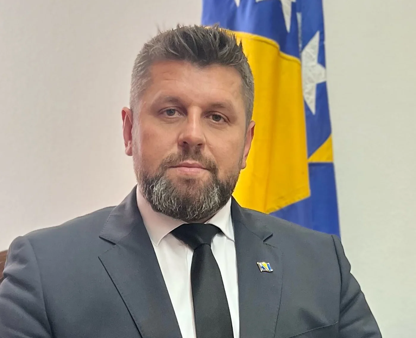 Duraković poručio da su Srbija i predstavnici Srba propustili priliku nakon Rezolucije
