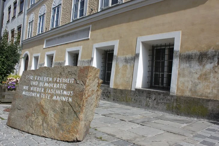 Hitlerova rodna kuća postala policijska stanica, cilj je spriječiti okupljanje neonacista