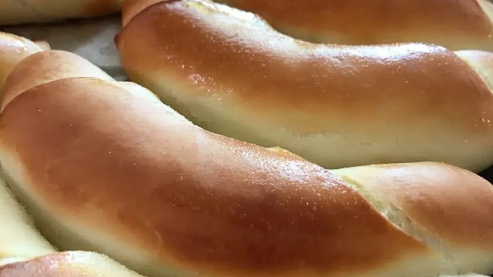 Za cijelu porodicu: Najjednostavniji recept za mirisne kifle kao iz pekare