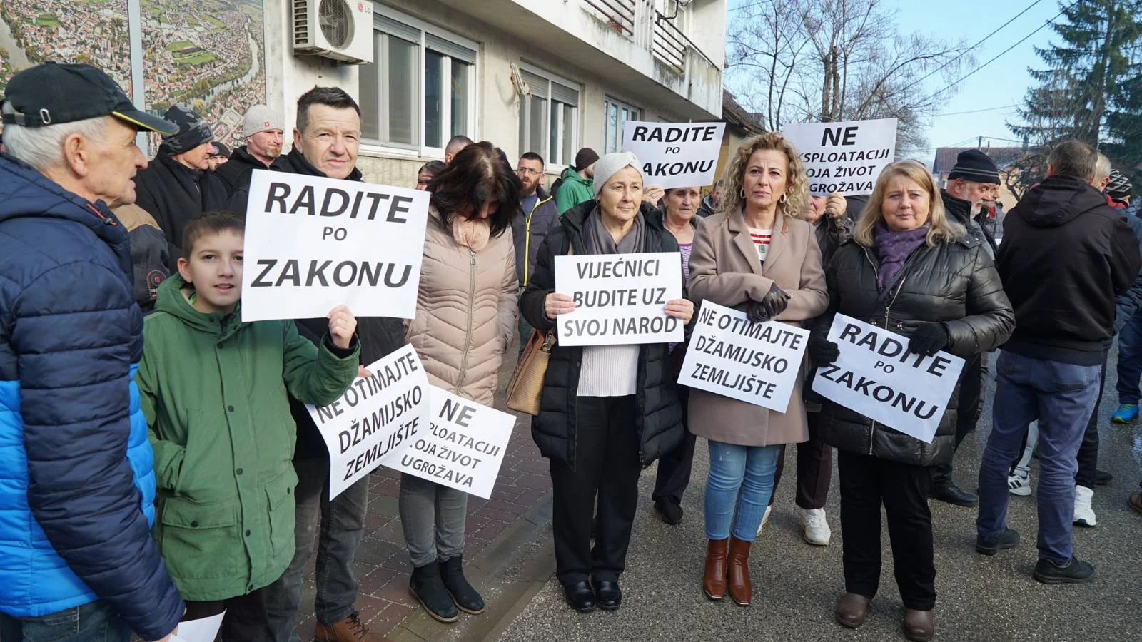 Zaboravljeni od svih: Kamengrad zaobilaze svi u izbornoj kampanji