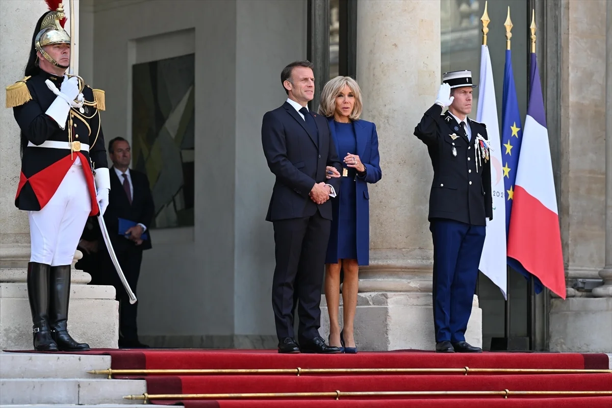 Macron nakon razgovora s Trumpom kaže da je spreman poslati vojsku u Hormuz