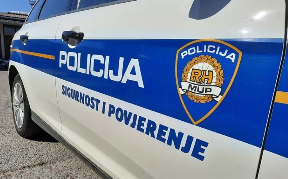 Vozač (71) u samo deset minuta skrivio tri saobraćajne nesreće