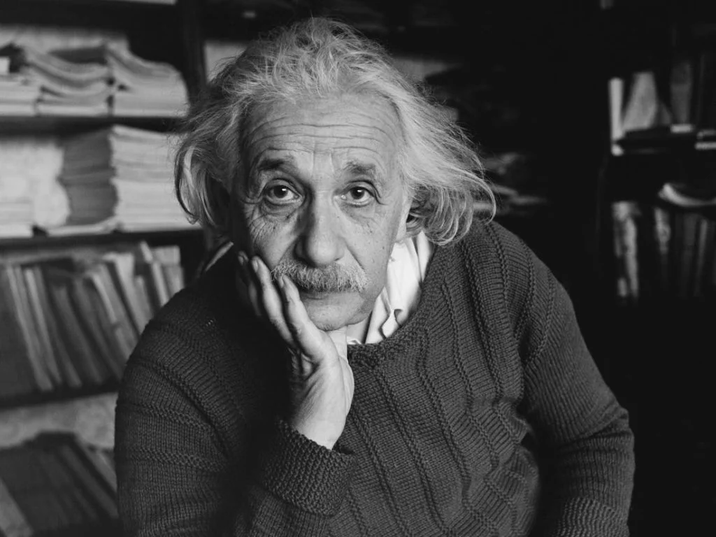 Einstein je imao jednostavnu formulu za sreću, stala je na papirić