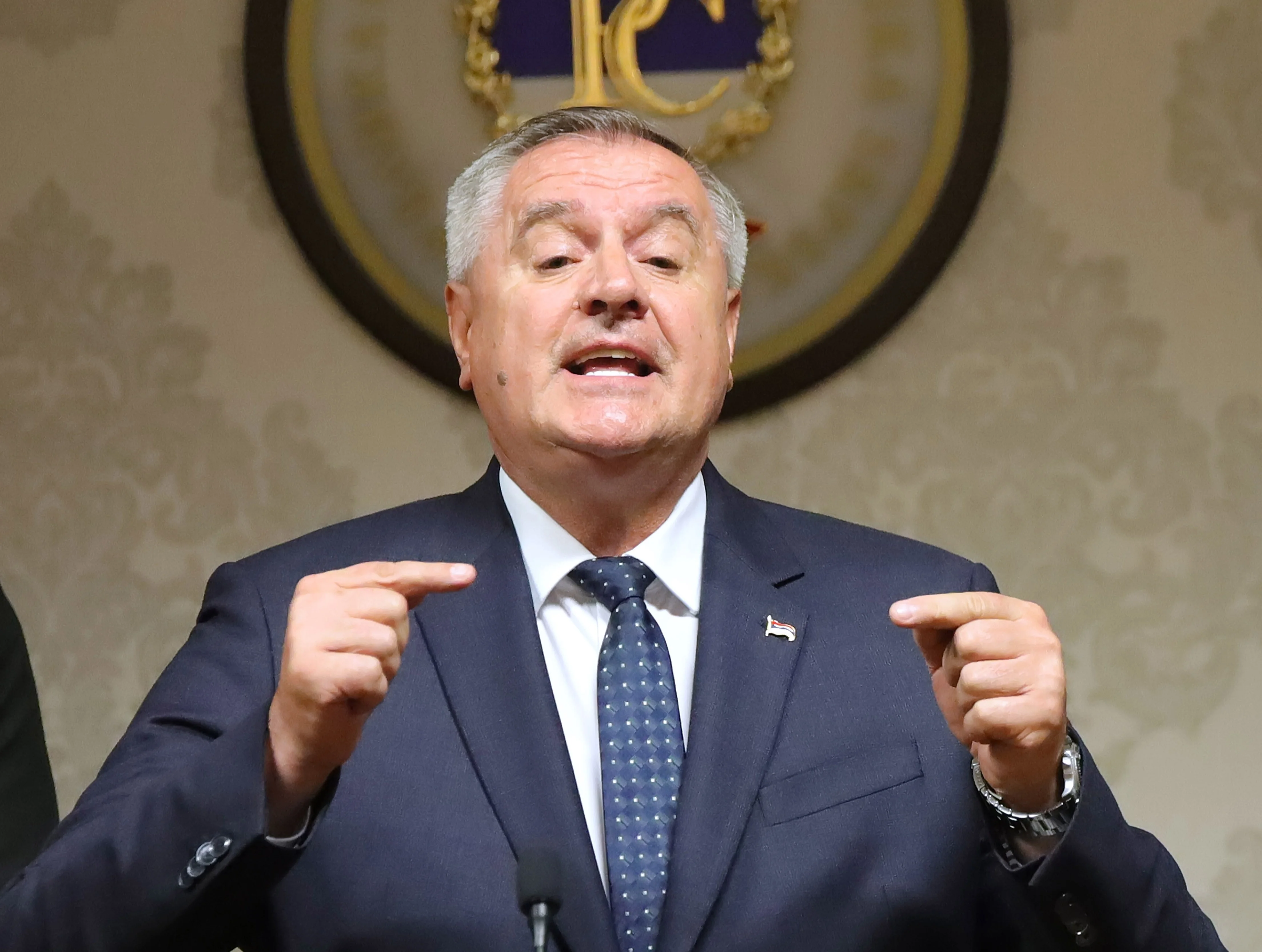 Popov blagoslov za “službeni” šverc kokaina