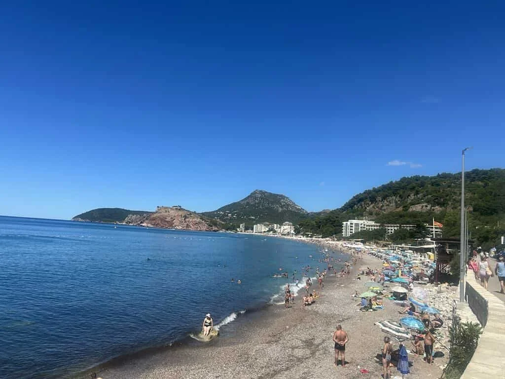 Je li ovo najjeftinije ljetovalište na Jadranu? Kafa tri, doručak osam i apartman 40 KM