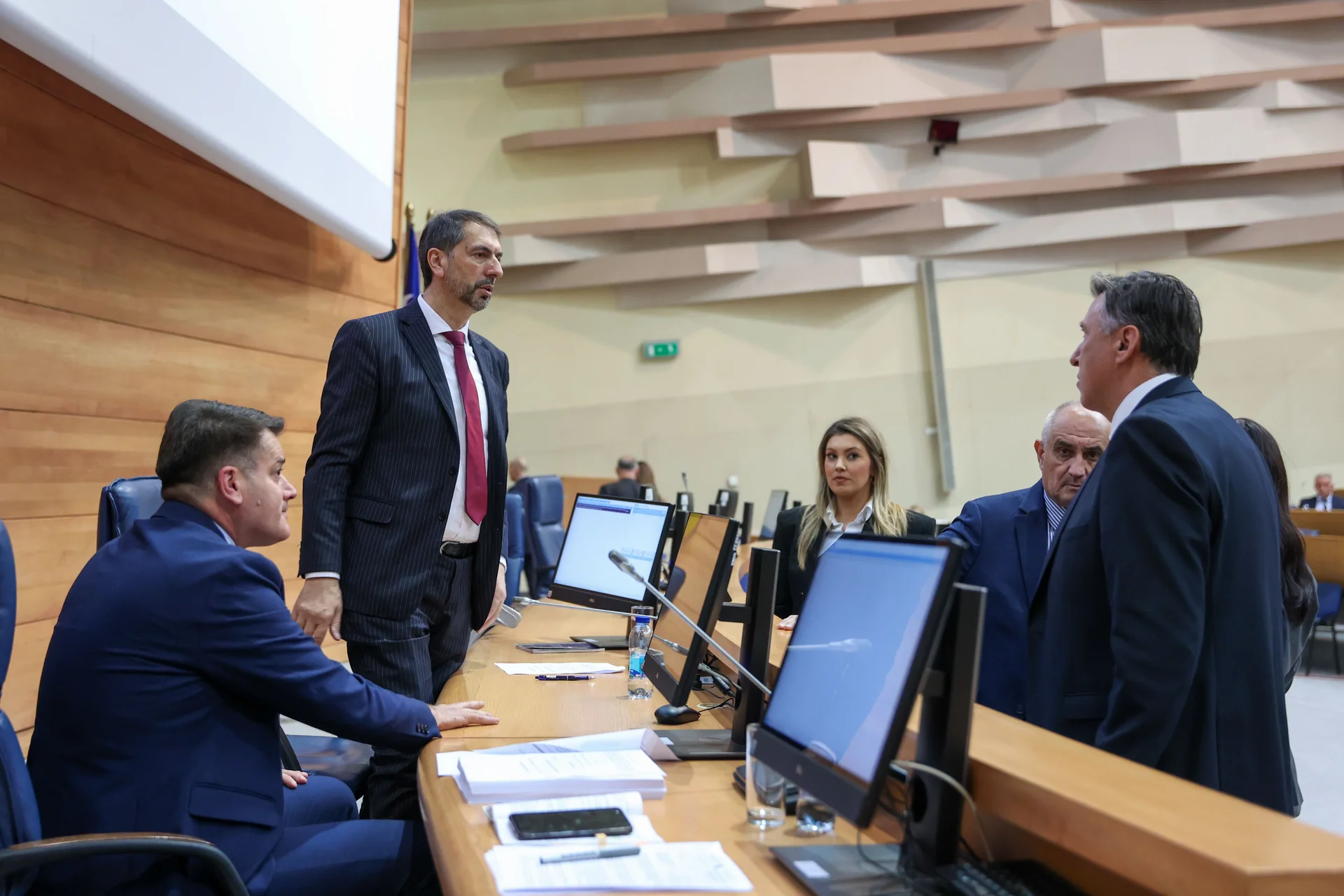 Šta će odlučiti Predstavnički dom Parlamentarne skupštine BiH, ko dobija, a ko gubi u budžetu?