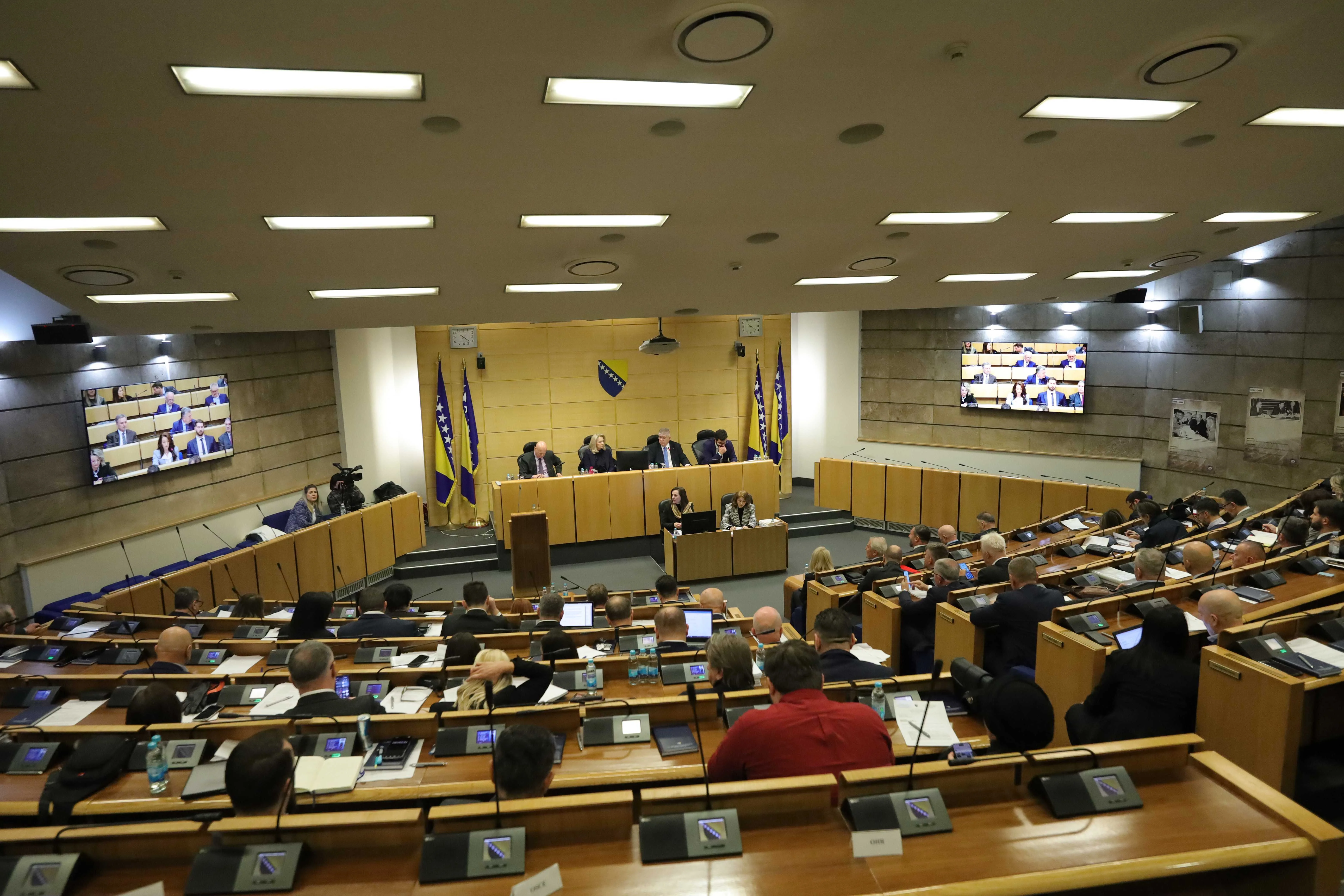 Građani čekaju važne odluke, borci najavili dolazak na sjednicu