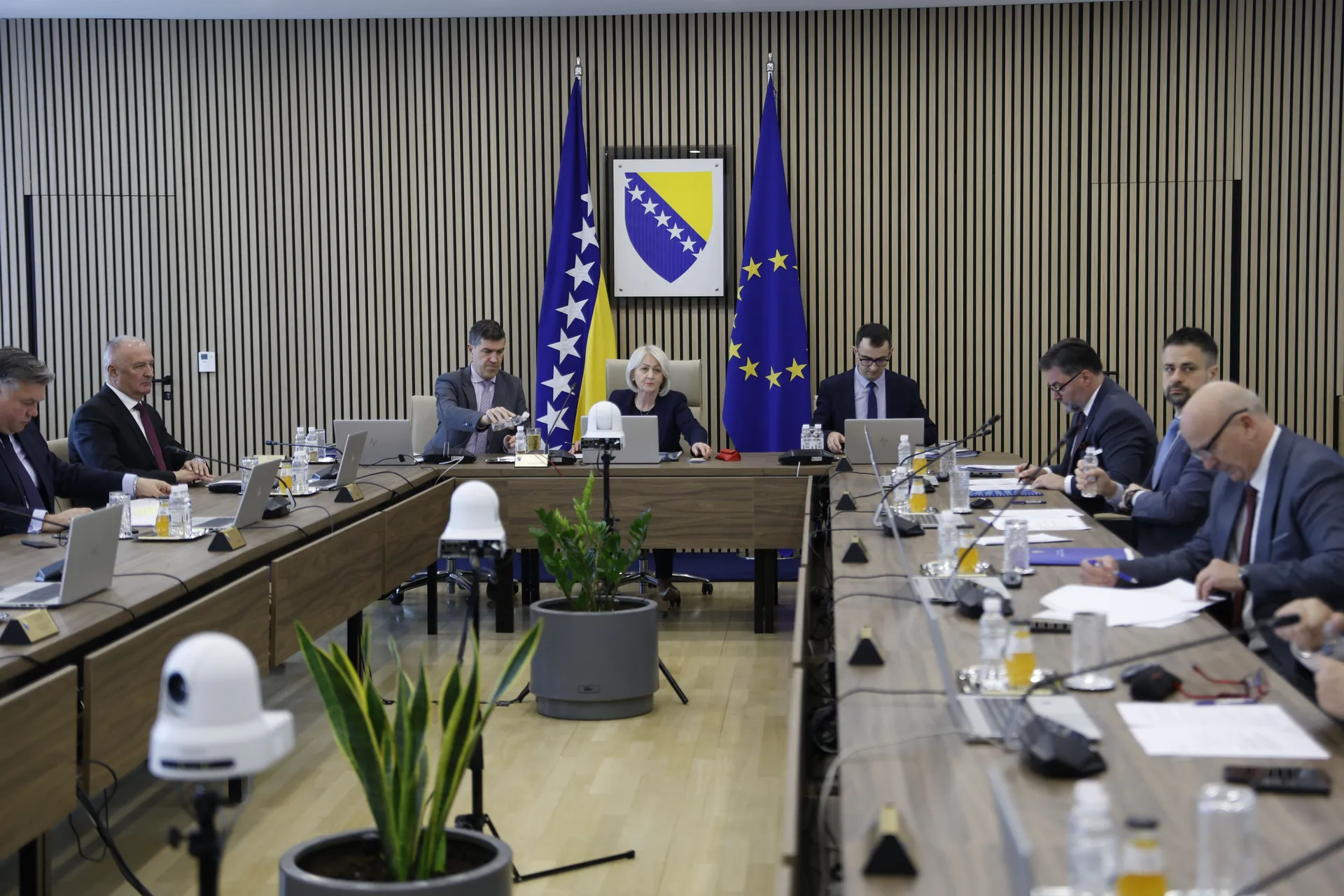 Državljani Srbije glasaju u BiH, na ovih 27 lokacija će moći dati svoj glas