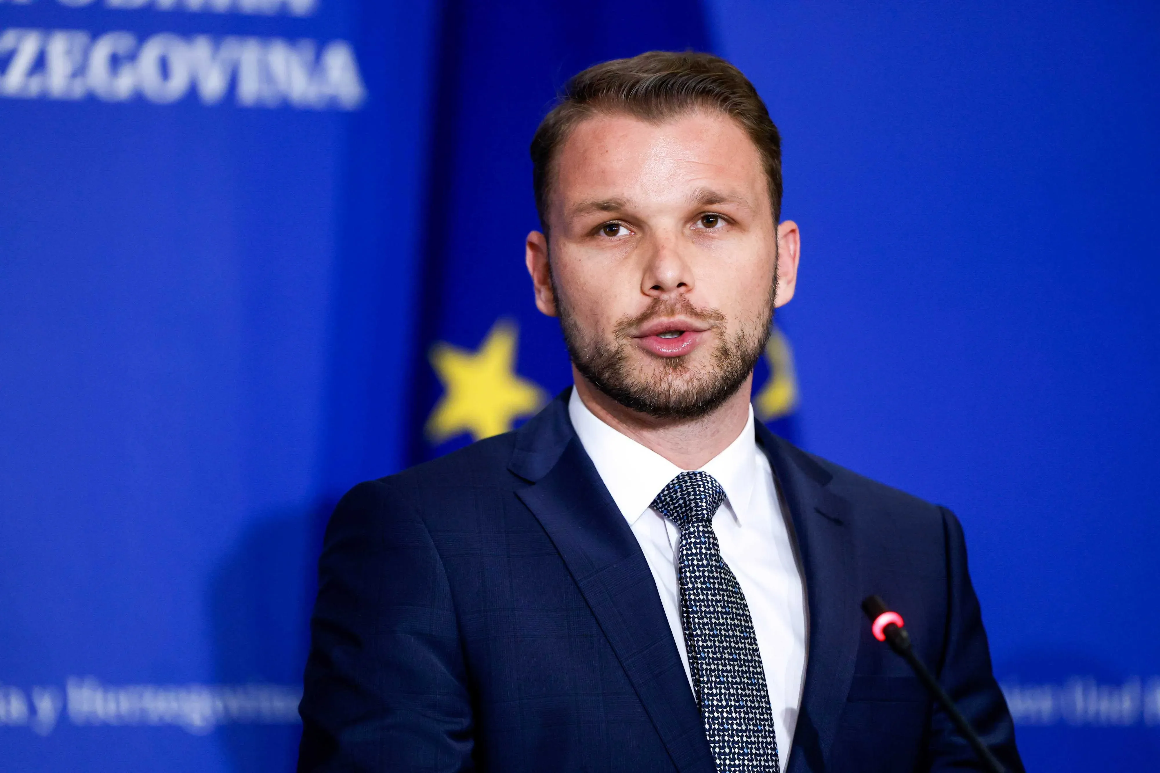 Najavljeno postavljanje brojčanika za praćenje duga RS na Trgu Krajine u Banjaluci