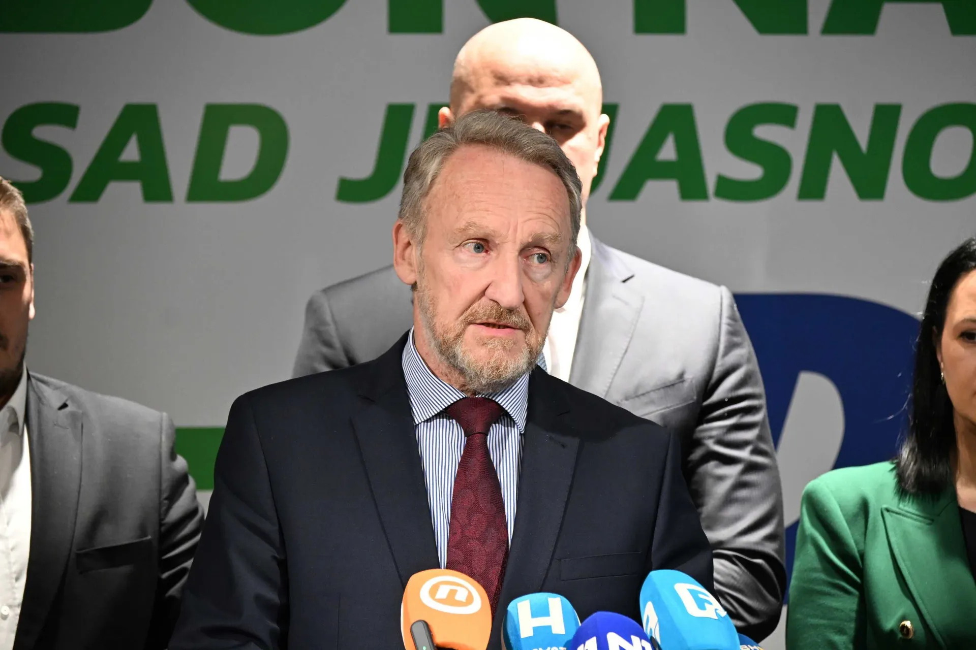 SDA odgovorila na prozivke Naše stranke, ističu da uporno vrijeđaju inteligenciju građana