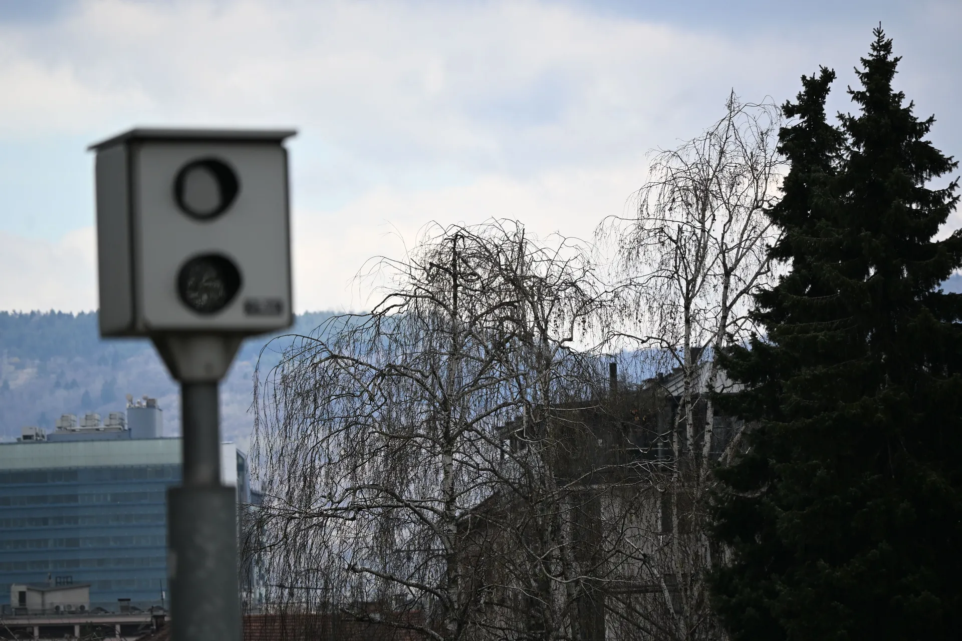 Vozači imaju novu metodu, otkrili kako prevariti kameru za brzinu svaki put