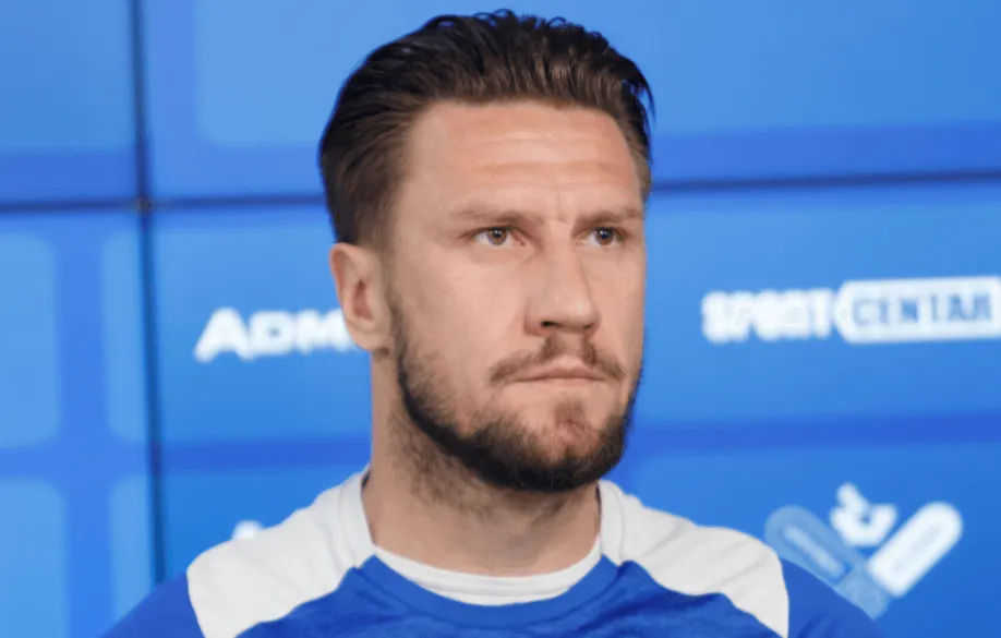 (ZVANIČNO) Ermin Bičakčić napustio FK Željezničar, pored njega otišla još dvojica igrača
