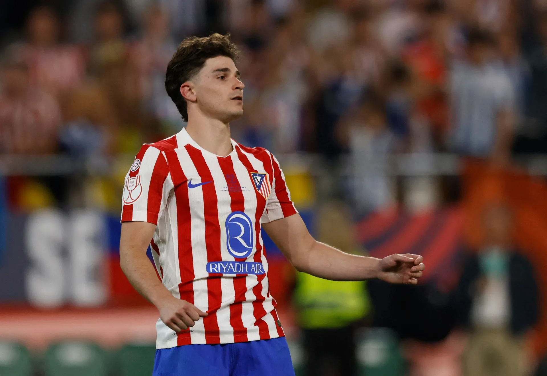 Tvrdi Mundo Deportivo, Barcelona poslala ogromnu ponudu za Juliana Alvareza