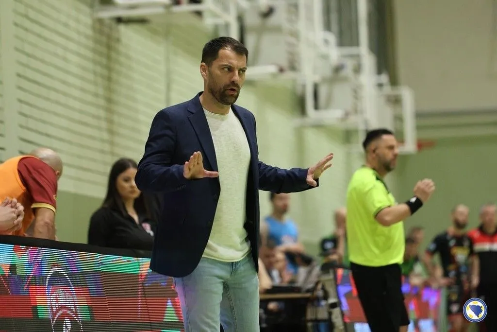 Mirza Ajanović napustio GFC Sarajevo, sjedit će na klupi premijerligaša