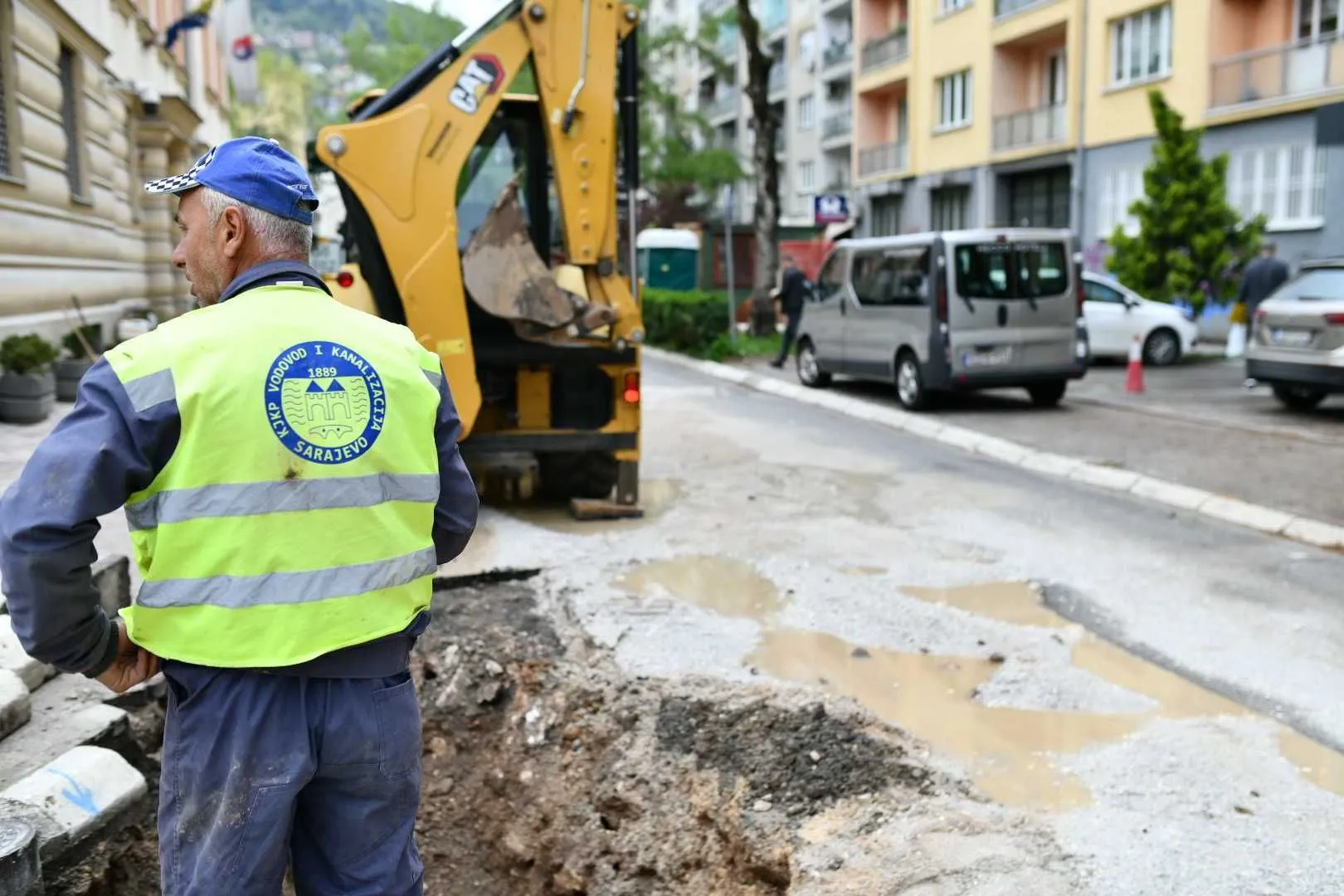 Spremite kanistere, 20 ulica u Sarajevu danas ostaje bez vode