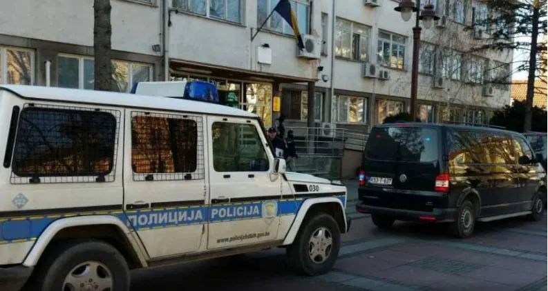 Teška saobraćajna nesreća kod bh. grada, Mercedesom pokosio dijete