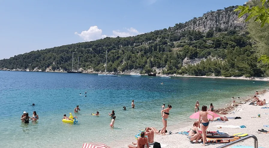 Kupate li se ovdje? Stigli prvi rezultati ispitivanja mora na dalmatinskim plažama