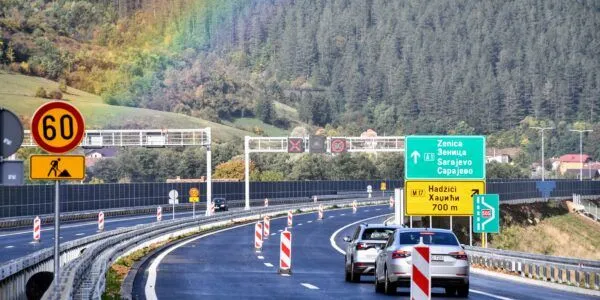 I danas brojni radovi na bh. putevima, poznato stanje na granicama