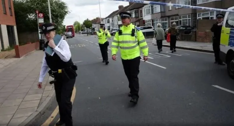 Britanac zbog prekida veze nasmrt 31 put izbo partnericu pa izazvao eksploziju, osuđen je
