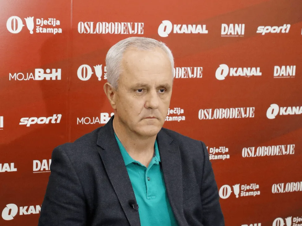 Veliki politički transfer - Zijad Krnjić napustio SDA i prešao u stranku Semira Efendića