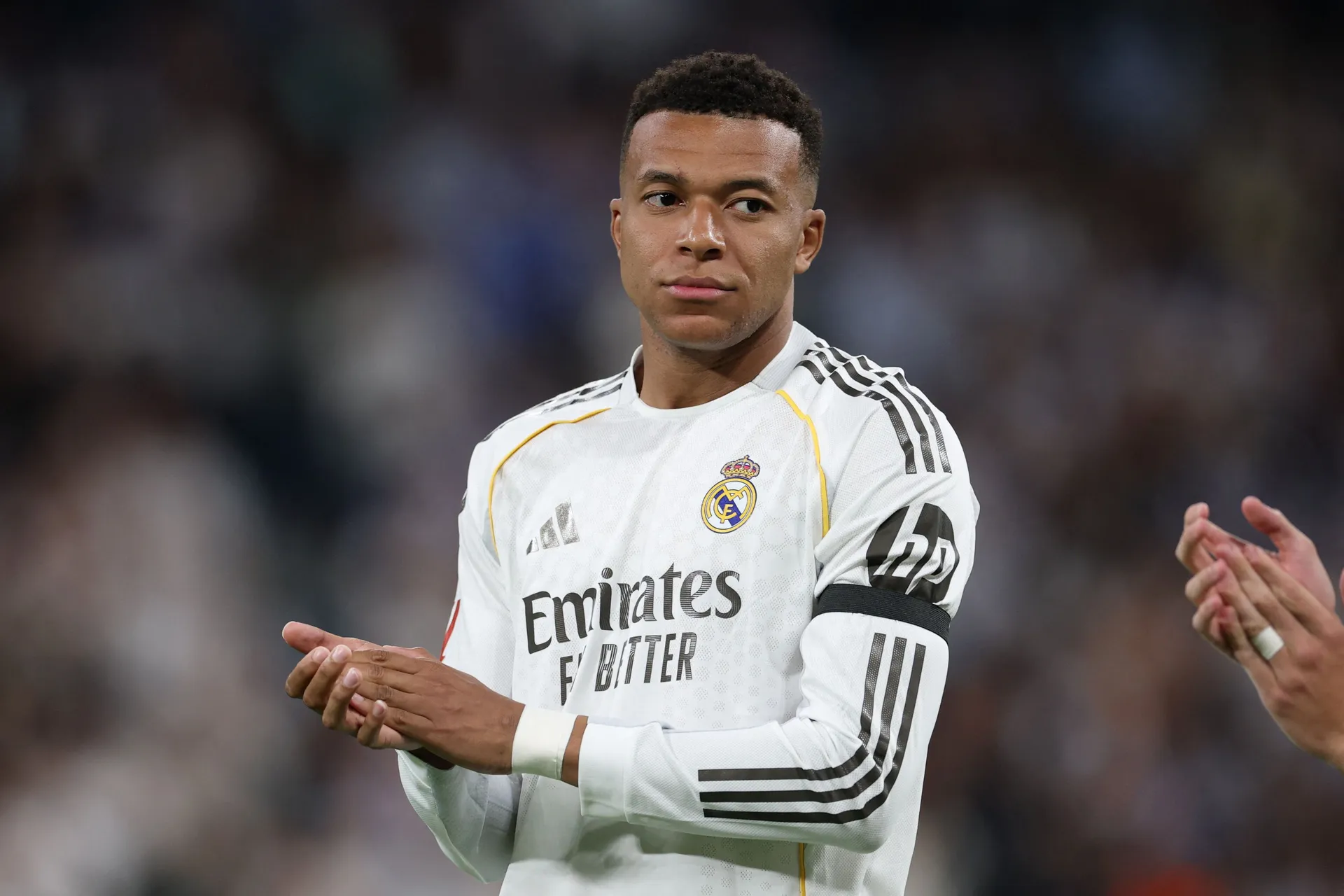 Soccer Football - LaLiga - Real Madrid v Deportivo Alaves - Santiago Bernabeu, Madrid, Spain - April 21, 2026 Real Madrid's Kylian Mbappe applauds before the match REUTERS/Isabel Infantes