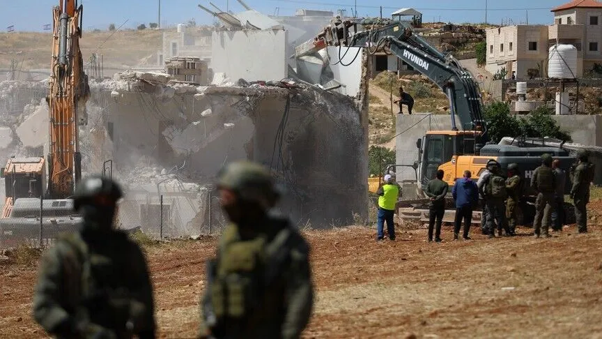 Izraelske snage ruše palestinske objekte u Masafer Yatti, južno od Hebrona