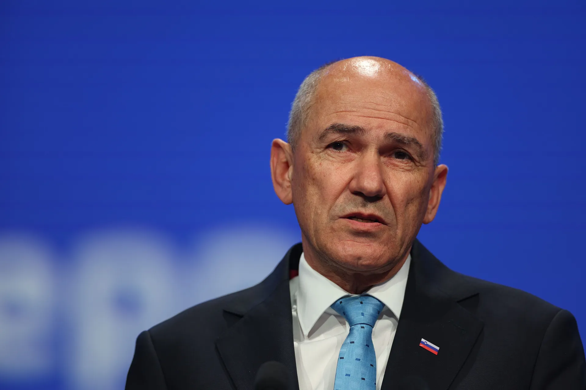 Slovenska vlada ukinula embargo na izvoz oružja prema Izraelu
