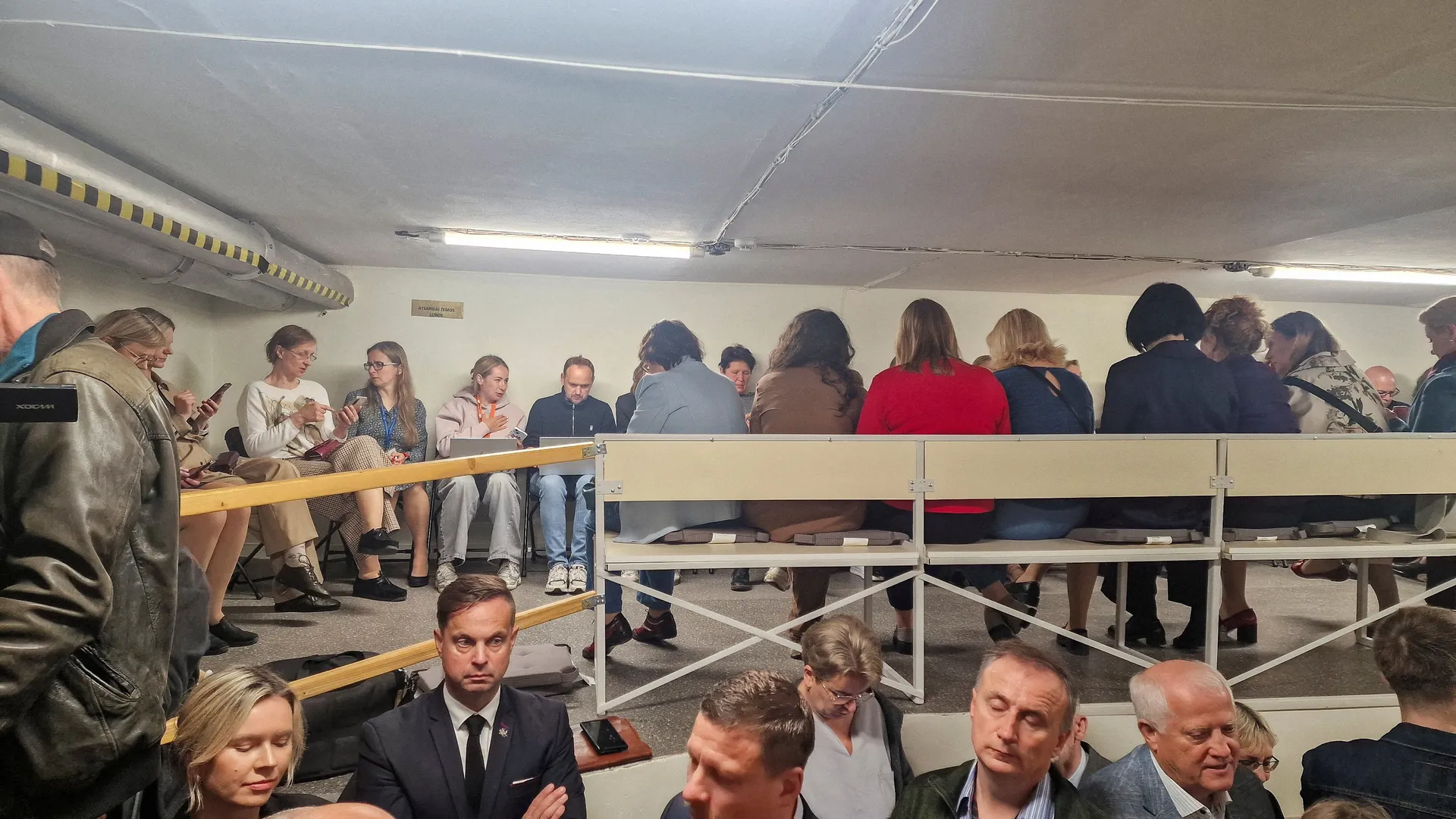 (FOTO i VIDEO) Pogledajte momente panike  u Litvaniji, ljudi bježali u skloništa