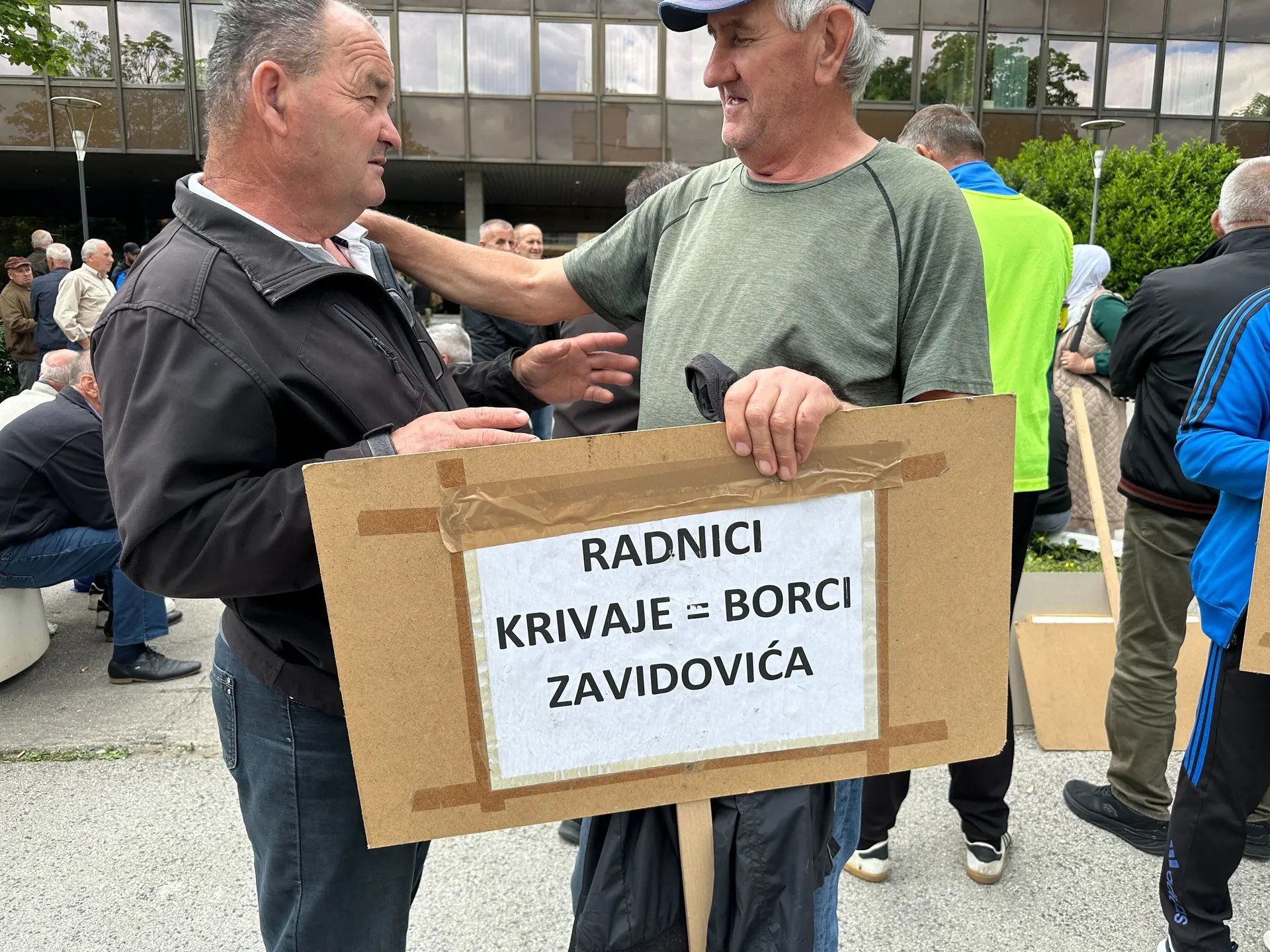 Sa protesta radnika "Krivaje"