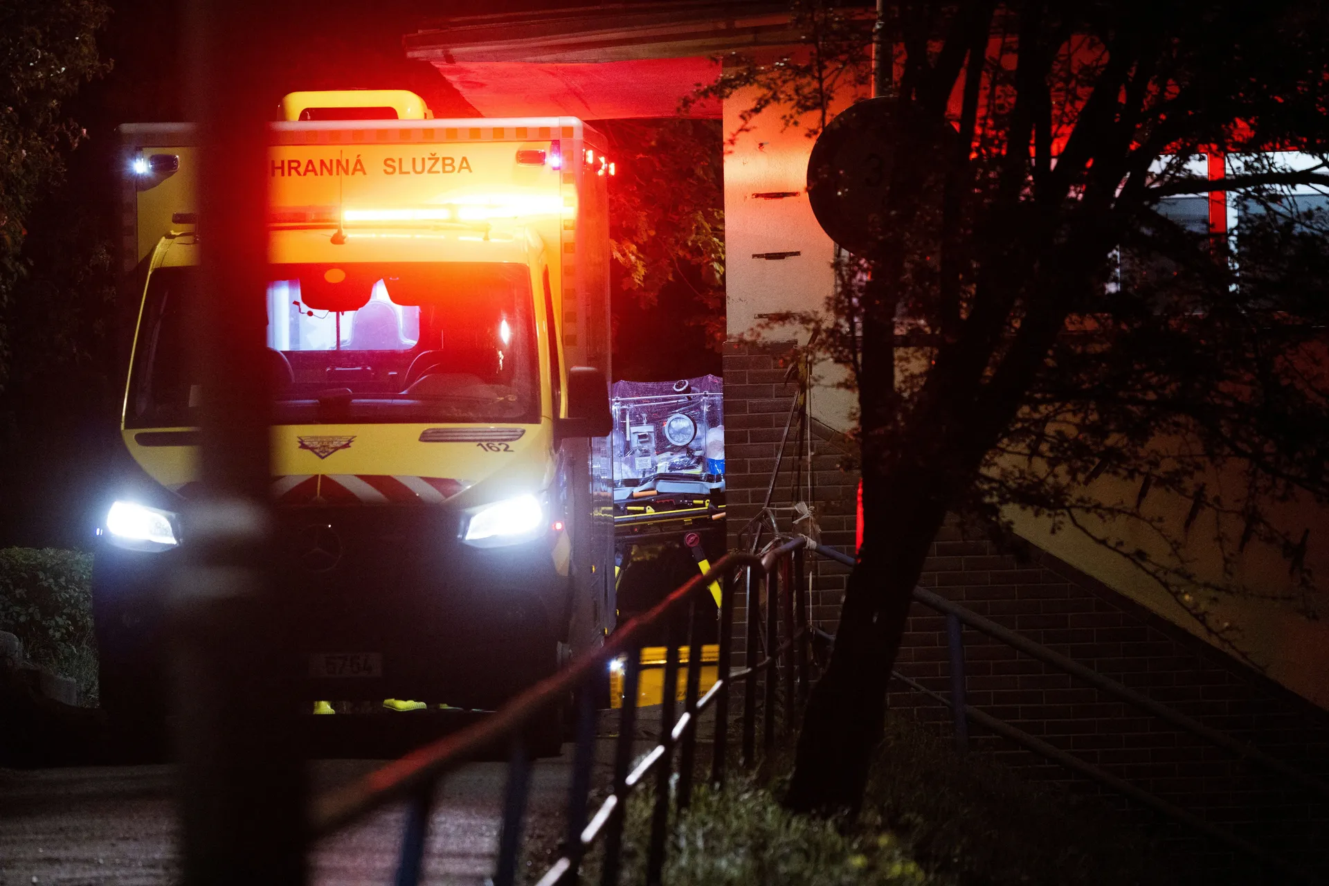 Državljanin SAD-a bio u kontaktu s ebolom, smješten je u bolnici u Pragu