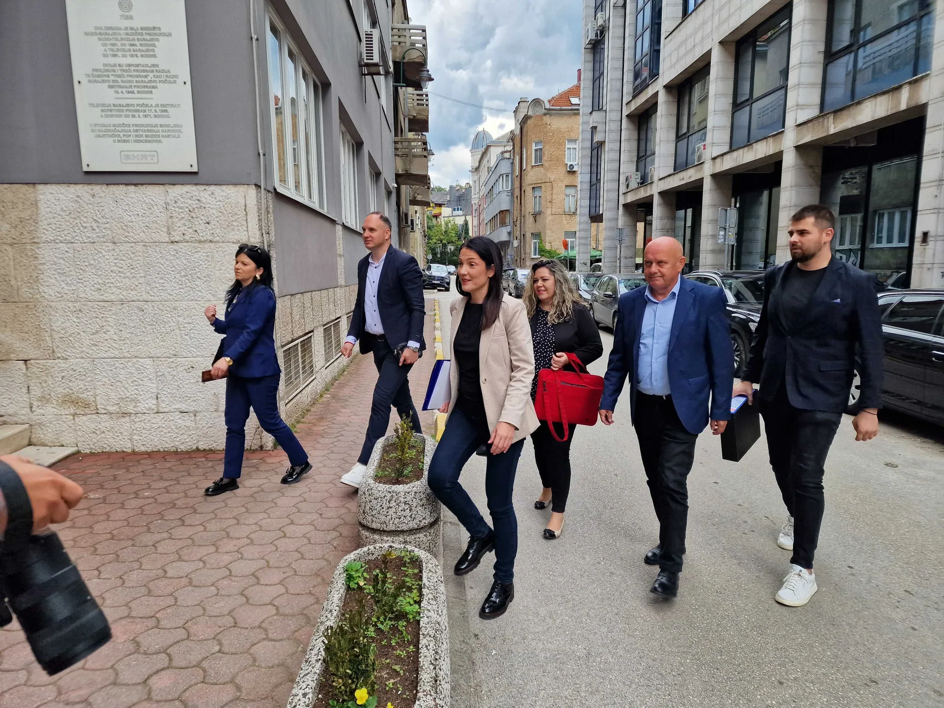 Narodni front predao prijavu za ovjeru političkog subjekta