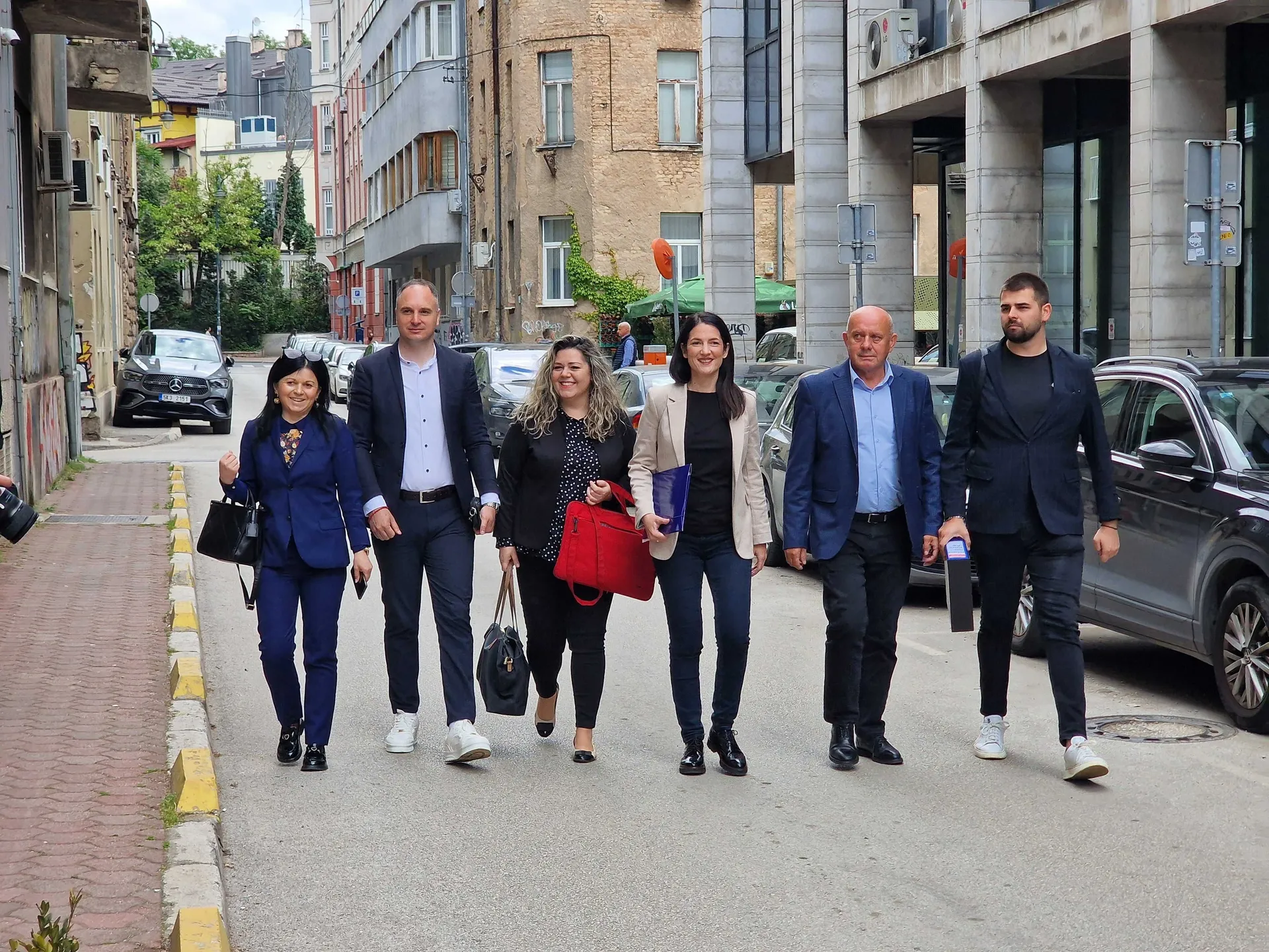 Narodni front predao prijavu za ovjeru političkog subjekta