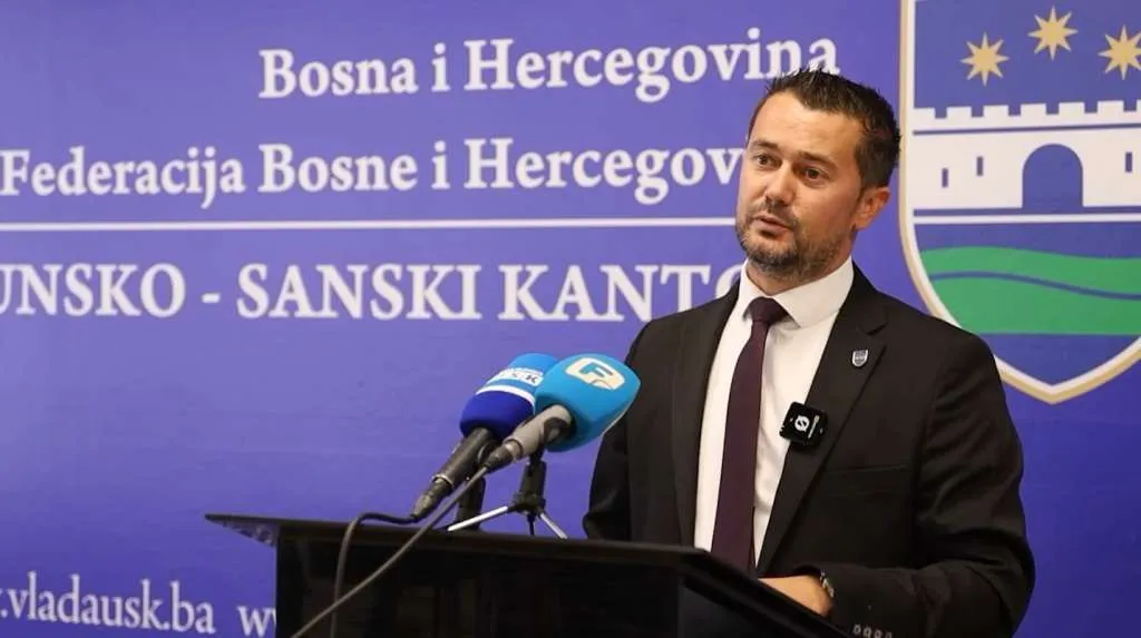 Policijska akcija - uhapšen ministar obrazovanja, nauke, kulture i sporta USK