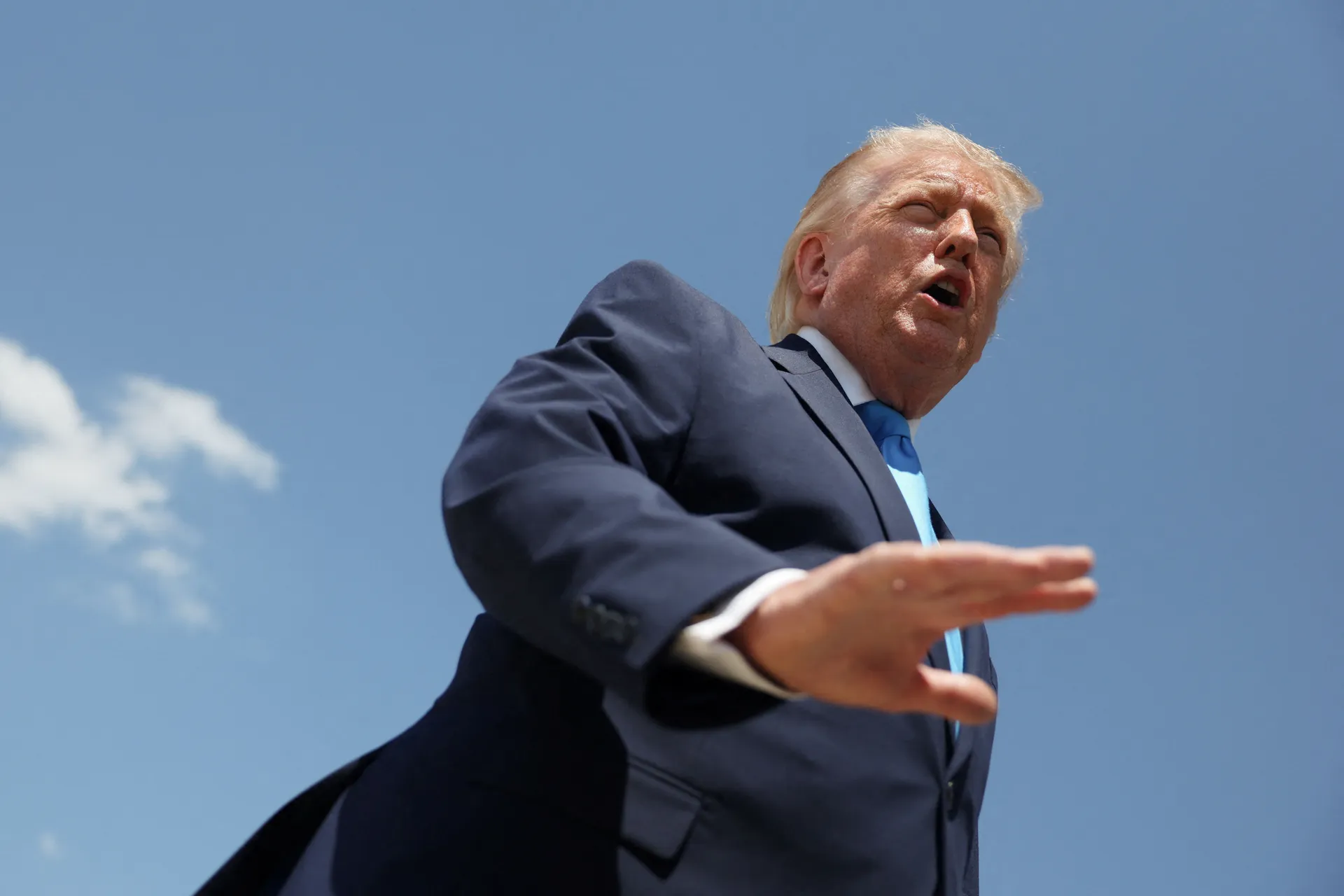 Odgođeno glasanje o Trumpovim ratnim ovlastima, demokrati republikance nazvali kukavicama