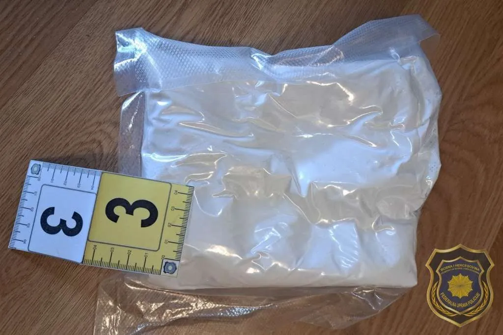 U FUP-ovoj akciji "AS" uhapšeno pet osoba, zaplijenjeno više kilograma droge i oružje