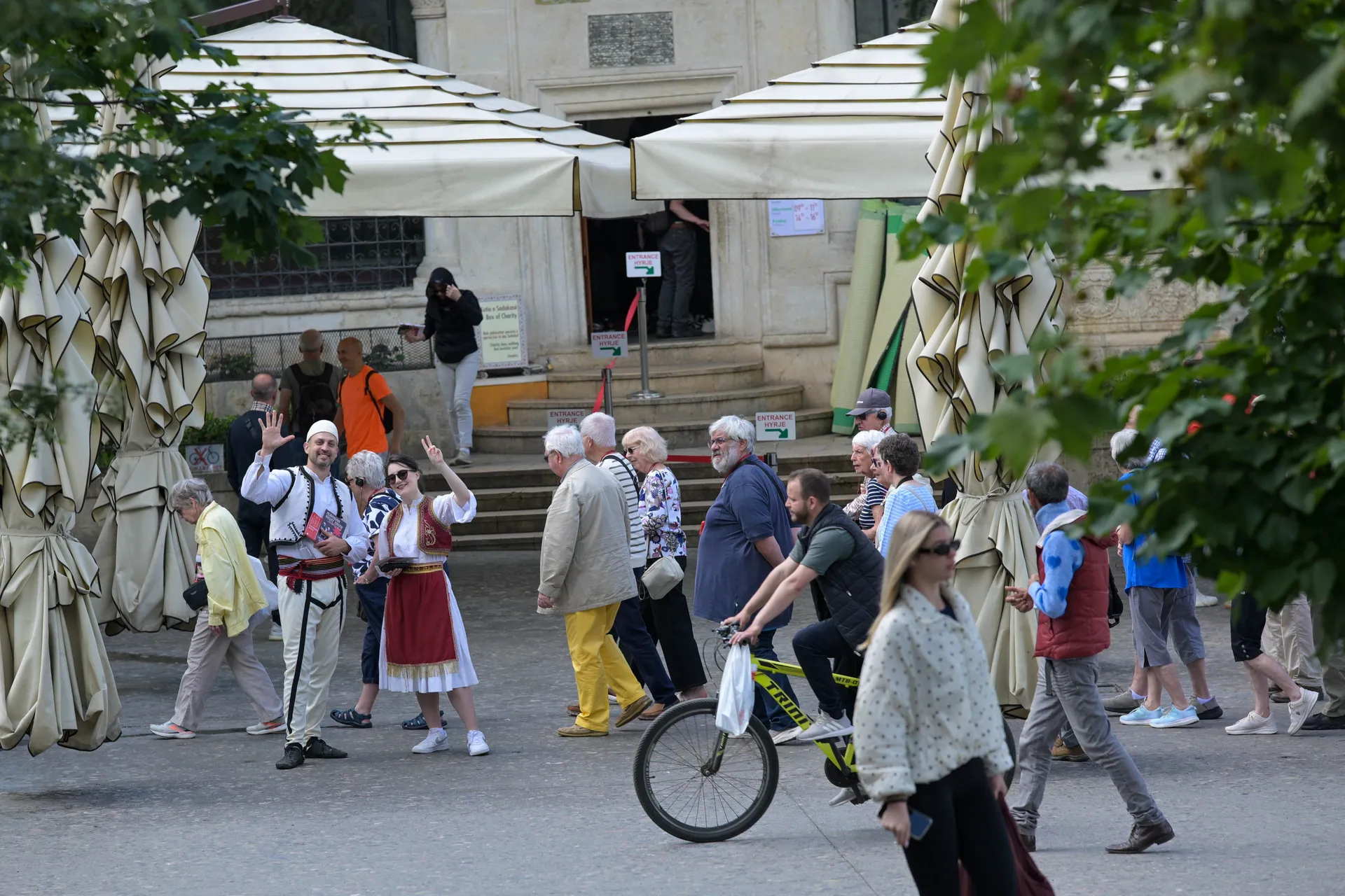 Ulice su prostrane, sređene i pune života