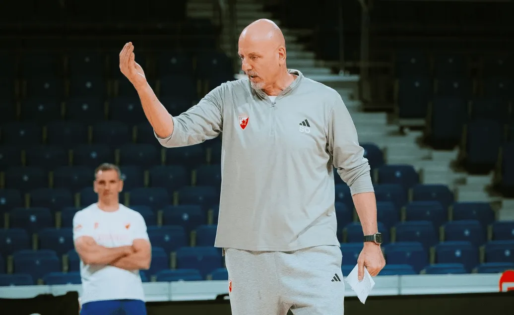 (ZVANIČNO) Saša Obradović raskinuo saradnju sa Crvenom zvezdom, poznato ime novog trenera
