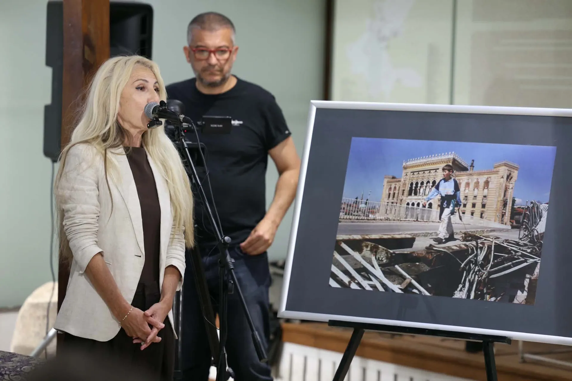 U Sarajevu otvorena izložba fotografija Rikarda Larme o životu u opkoljenom gradu