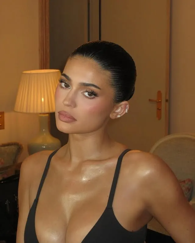 Frizura koju vole Kylie Jenner i Meghan Markle hit je ovog ljeta