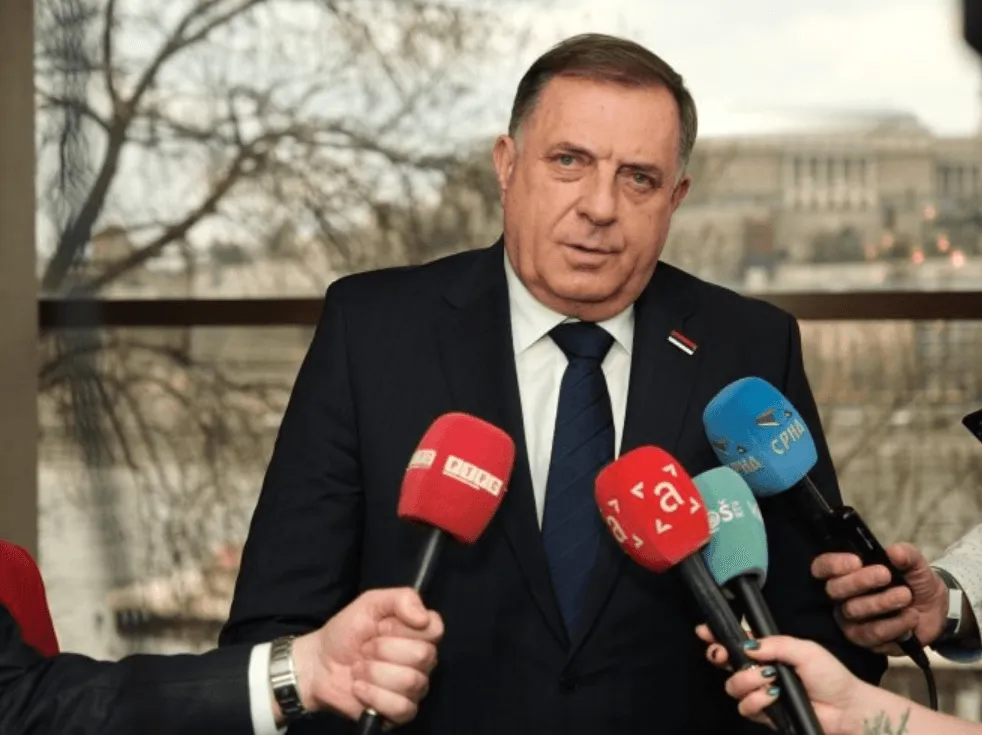 Milorad Dodik danas u Rusiju za istim stolom s Rusima i Amerikancima