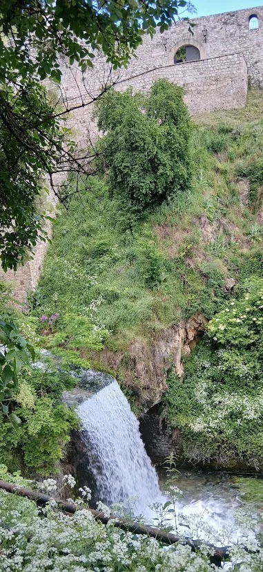 Grad pod Vlašićem u kojem zelenilo govori posebnu priču - slika 2