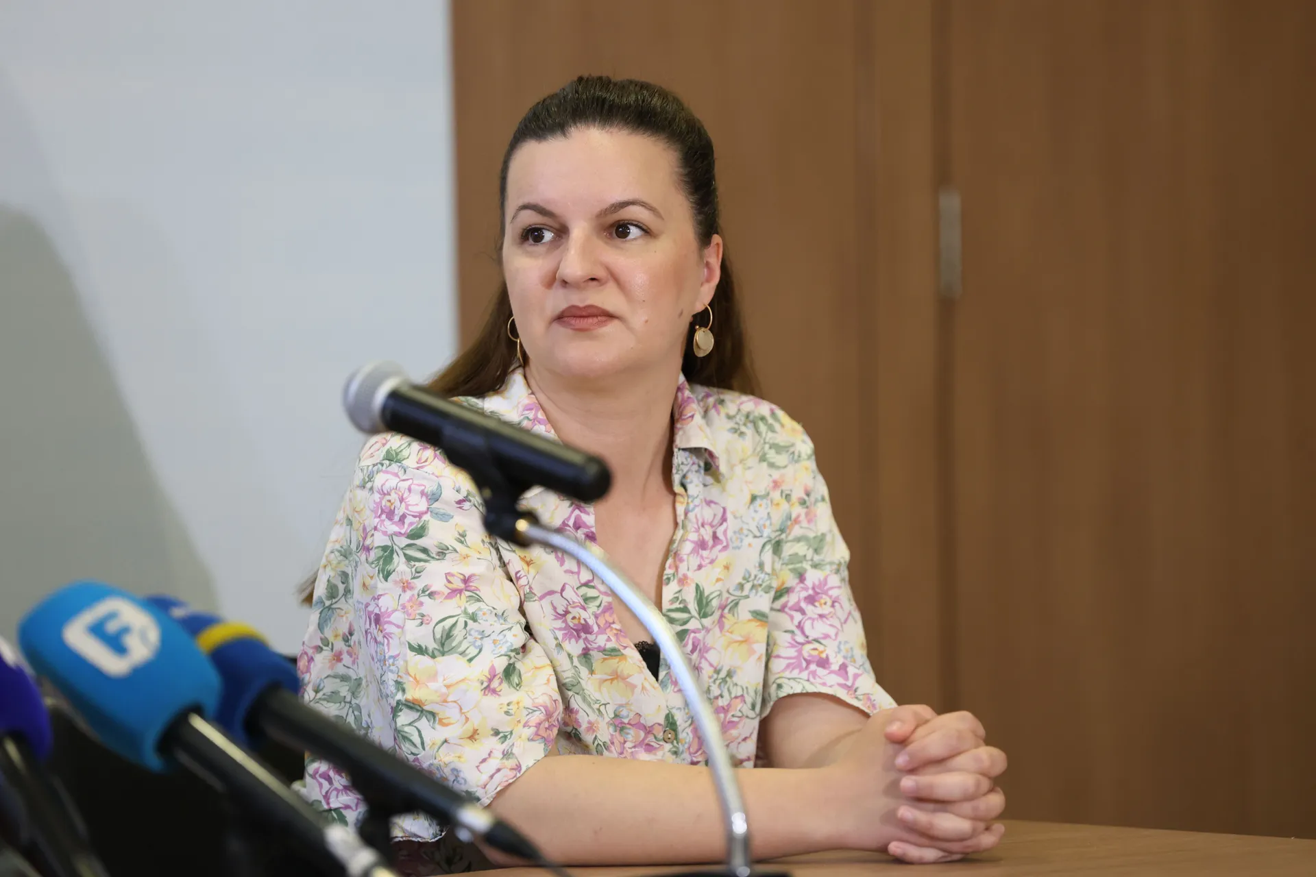 S današnje konferencije