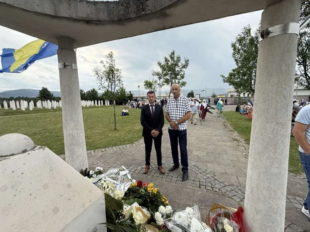 Klanjana dženaza i obavljen ukop posmrtnih ostataka tri žrtve proteklog rata