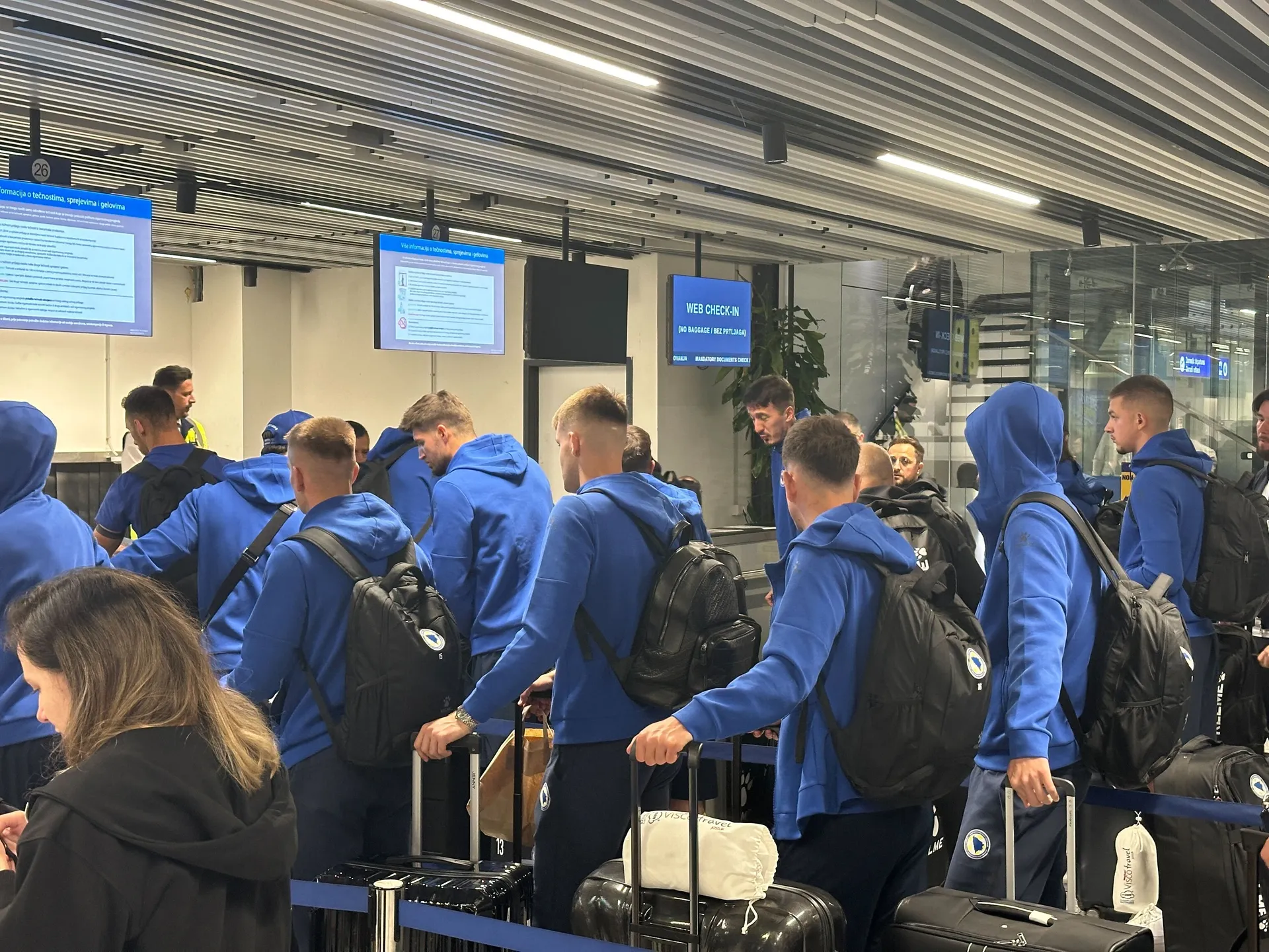 Zmajevi, sretno! Reprezentacija BiH sa aerodroma krenula na avanturu zvanu Mundijal