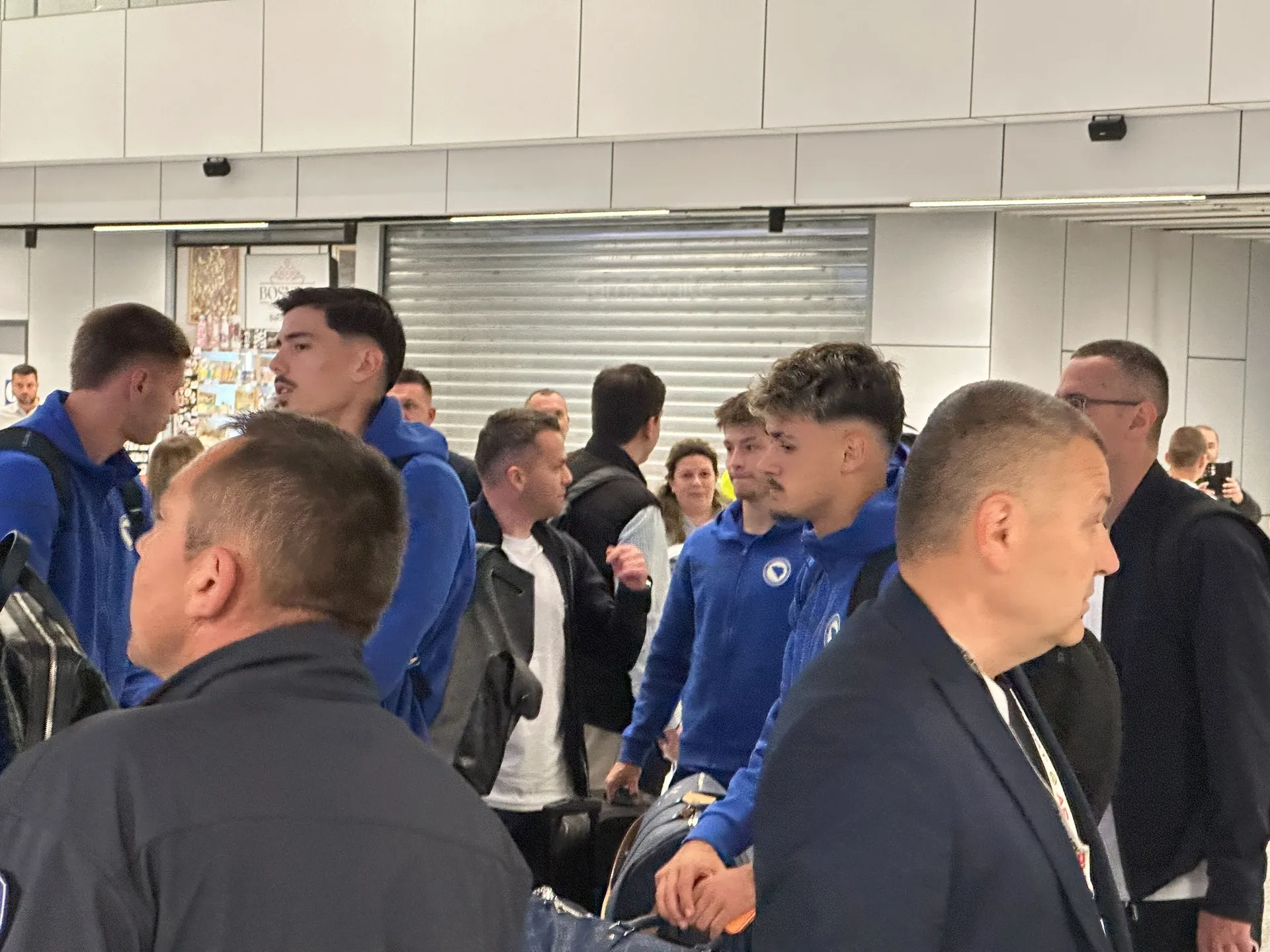 Zmajevi na sarajevskom aerodromu