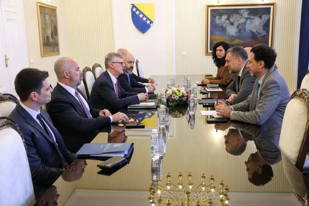 Konaković sa delegacijom SAD-a predvođenom Lawtonom, evo čemu je posvećena posebna pažnja